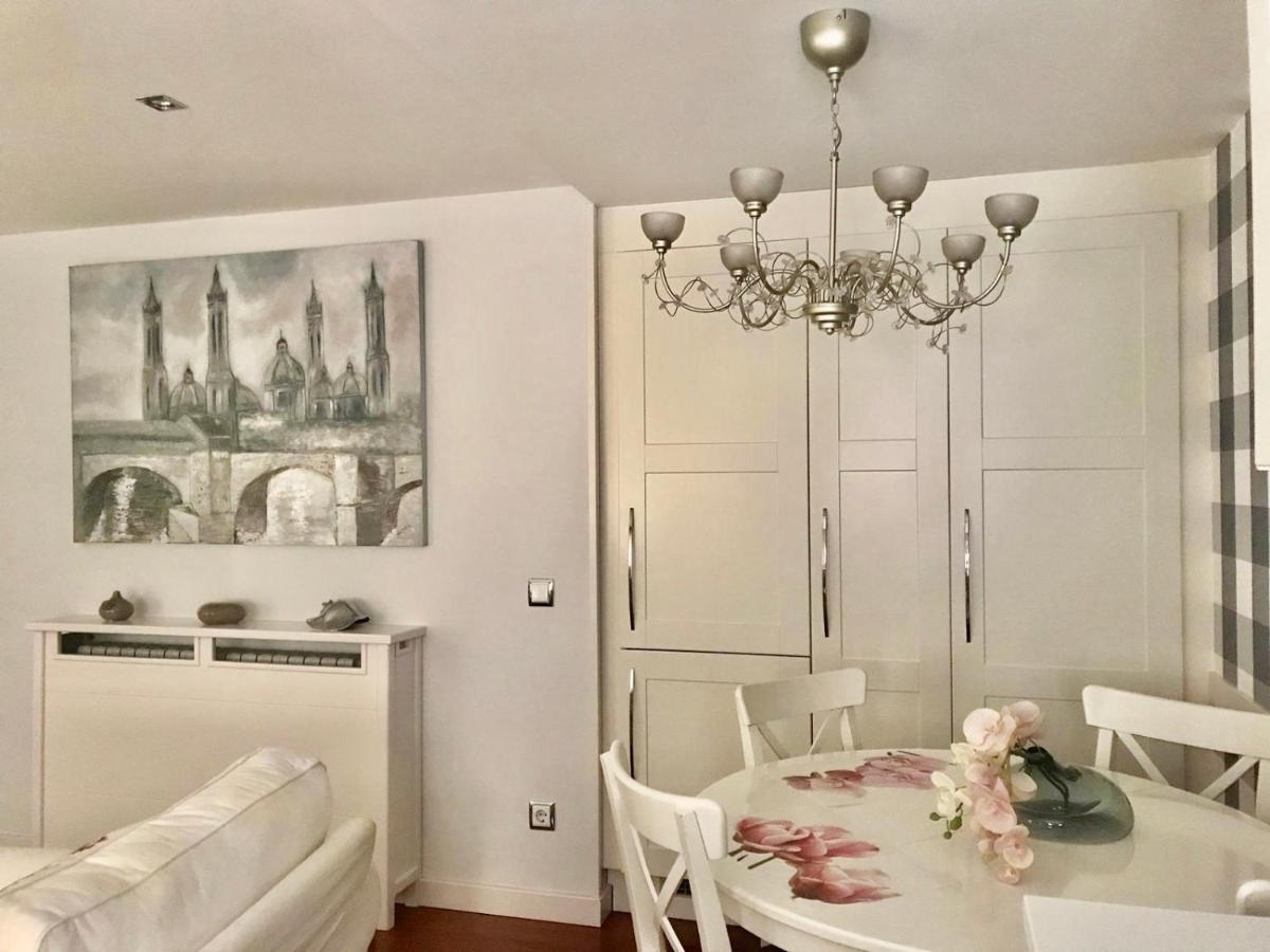 Az El Balcon A La Basilica IV Apartment Сарагоса Екстериор снимка